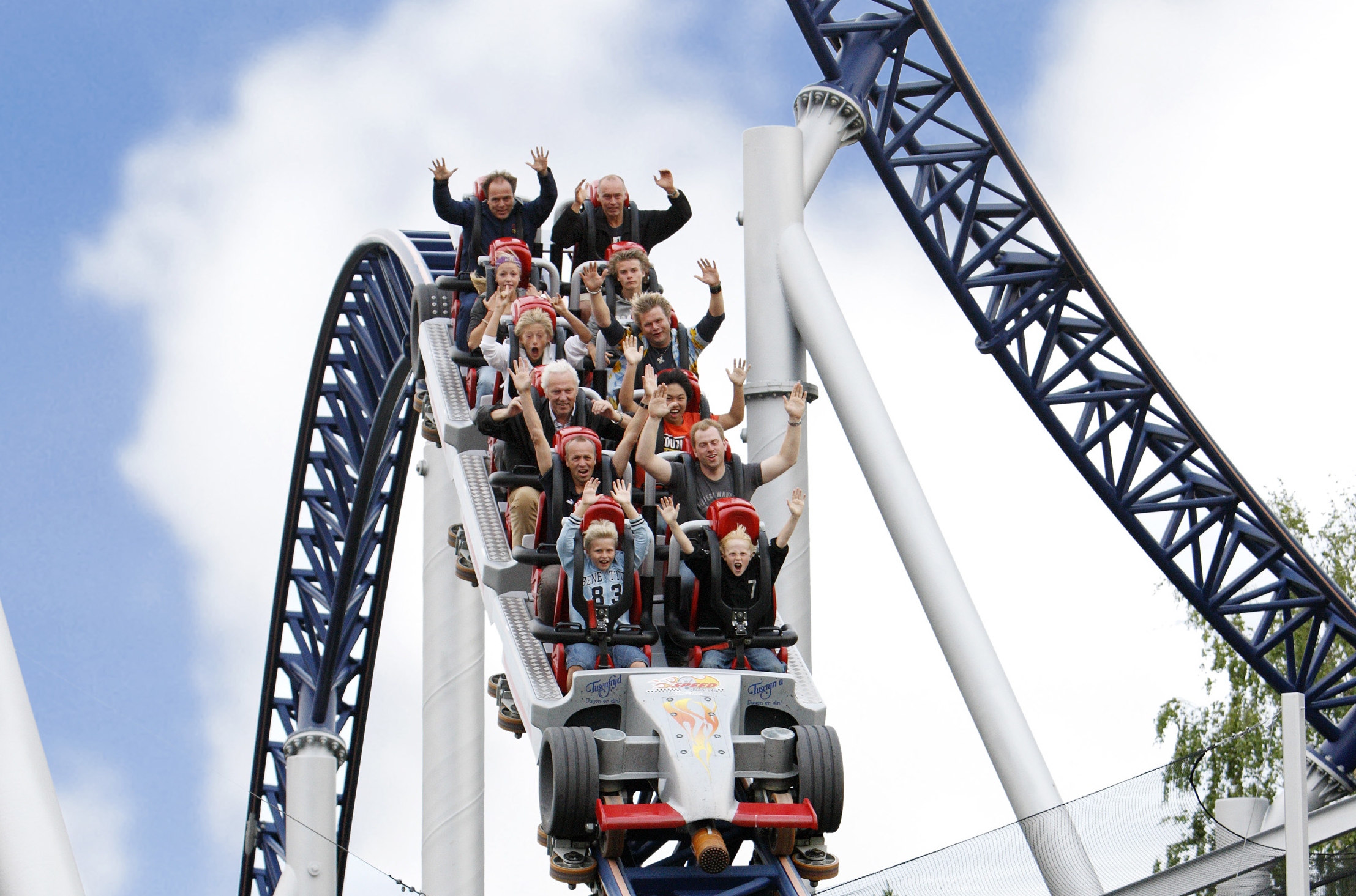 Tusenfryd SpeedMonster beskåret.jpg